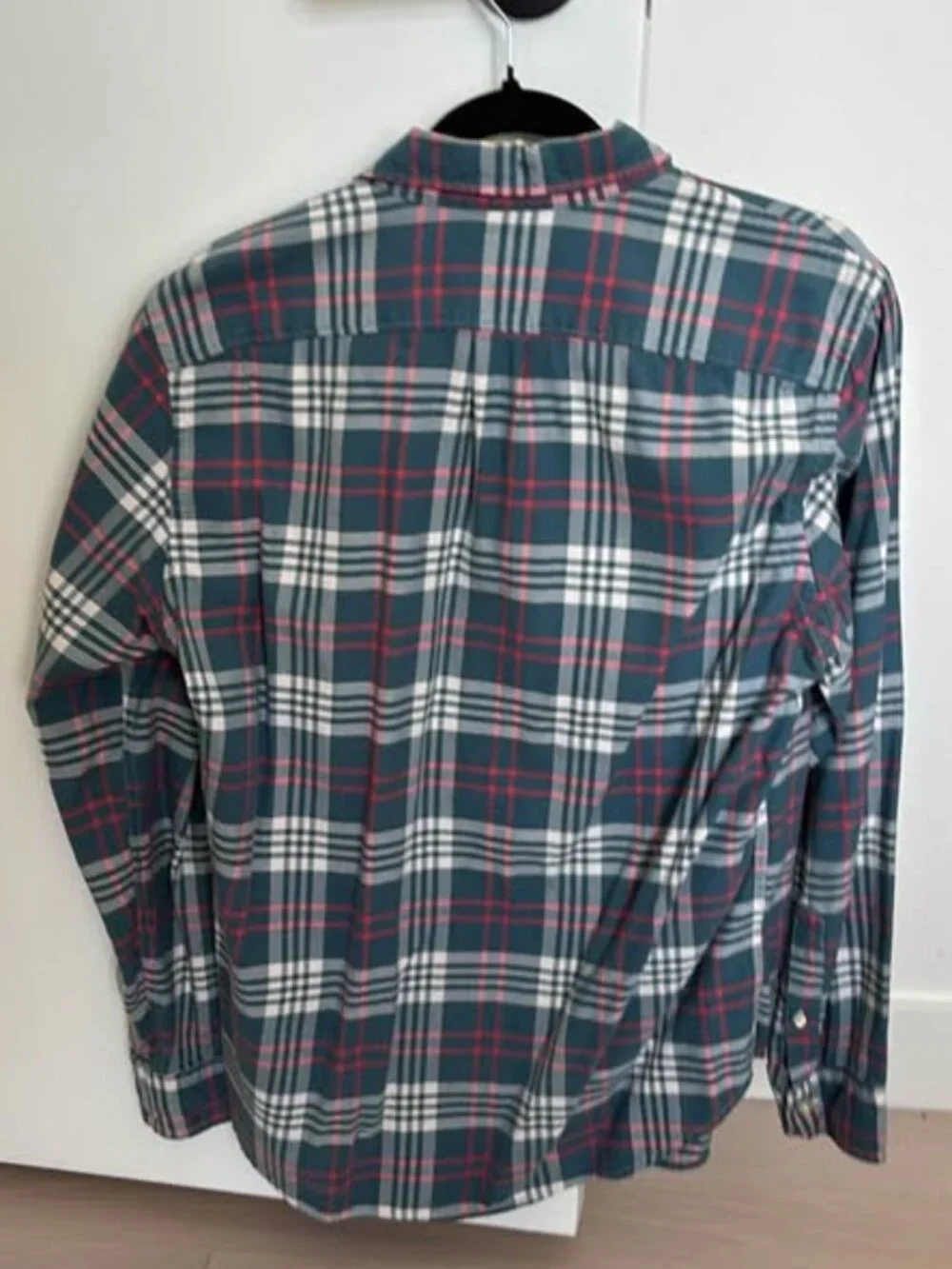 J.Crew Men's Classic Fit Flannel Shirt | Size Medium | 100% Cotton